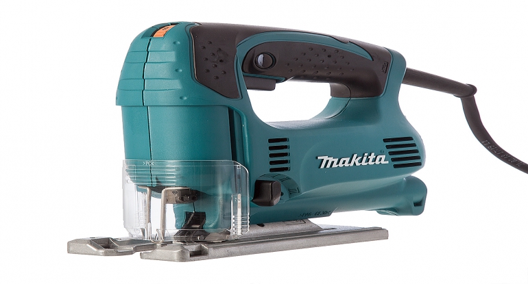 Makita ubodna pila 4327.jpg