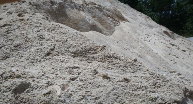 Riječni pjesak (0-1) 25kg.jpg