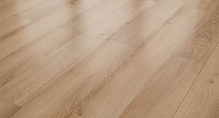 Hrast Candy brown 8-32.jpg